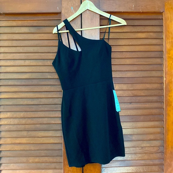 B Darlin’ Little Black Dress (⅞ Junior) - Picture 2 of 5